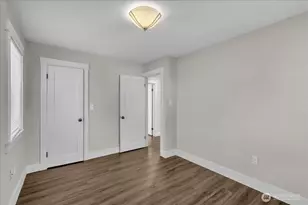126 NW 50th St, Seattle, WA 98107 - Photo 14