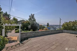 126 NW 50th St, Seattle, WA 98107 - Photo 2