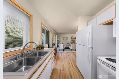 4247 Wintergreen Lane #107, Bellingham, WA 98226 - Photo 10