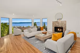 118 Highland Dr, Seattle, WA 98109 - Photo 4