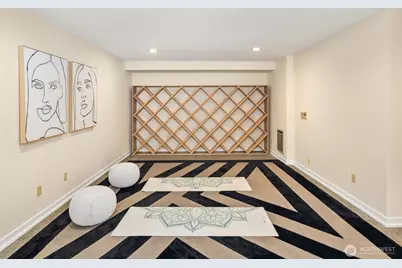 118 Highland Drive, Seattle, WA 98109 - Photo 34