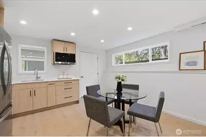 5247 21st Avenue SW, Seattle, WA 98106 - Photo 18