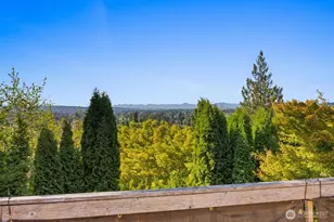 1316 Valley View Dr, Puyallup, WA 98372 - Photo 2