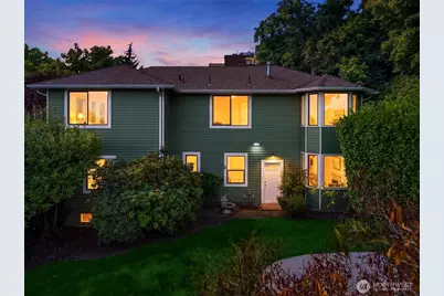 1114 2nd Avenue N, Seattle, WA 98109 - Photo 2