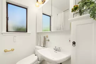 1114 2nd Ave N, Seattle, WA 98109 - Photo 18