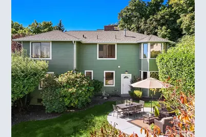 1114 2nd Avenue N, Seattle, WA 98109 - Photo 4