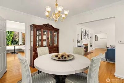 1114 2nd Avenue N, Seattle, WA 98109 - Photo 12
