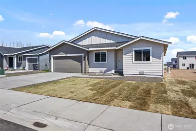 427 Pear Drive, Tieton, WA 98947 - Photo 2