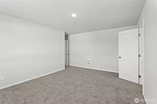 427 Pear Dr, Tieton, WA 98947 - Photo 14