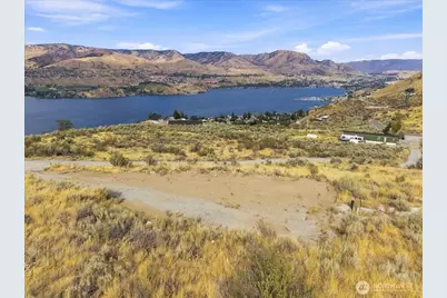 64 Chelan Butte Rd, Chelan, WA 98816 - Photo 2
