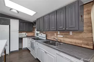 4805 Cushman Road NE, Olympia, WA 98506 - Photo 12