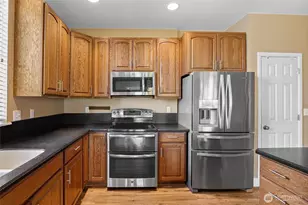 204 N Wellington St, Moses Lake, WA 98837 - Photo 18