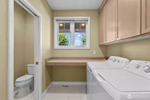 14329 SE 84th Ct, Newcastle, WA 98059 - Photo 34