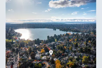 7507 Latona Avenue NE, Seattle, WA 98115 - Photo 38