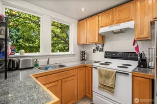 5444 Kirkwood Pl N, Seattle, WA 98103 - Photo 20