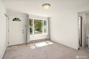 5444 Kirkwood Pl N, Seattle, WA 98103 - Photo 12
