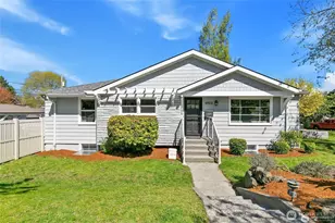 4904 S Andover St, Seattle, WA 98116 - Photo 2