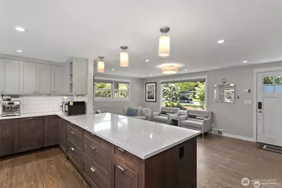 4904 S Andover Street, Seattle, WA 98116 - Photo 6