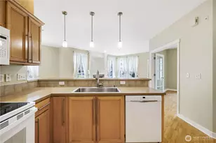 10515 221st Ln NE, Redmond, WA 98053 - Photo 10