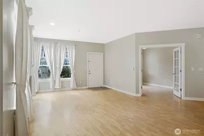 10515 221st Lane NE #102, Redmond, WA 98053 - Photo 6
