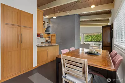 3016 47th Avenue SW, Seattle, WA 98116 - Photo 10