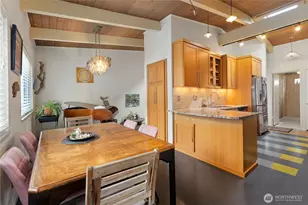 3016 47th Ave SW, Seattle, WA 98116 - Photo 8