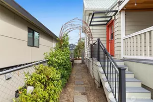 3918 S Edmunds St, Seattle, WA 98118 - Photo 24