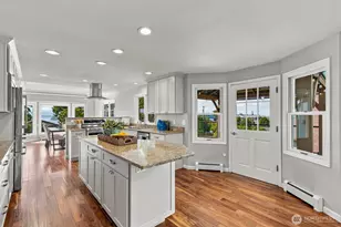 5927 Chennault Beach Dr, Mukilteo, WA 98275 - Photo 14