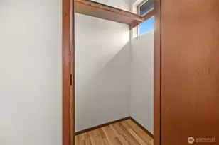 536 N 73rd St, Seattle, WA 98103 - Photo 16