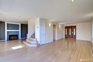 9942 Rainier Ave S, Seattle, WA 98118 - Photo 6