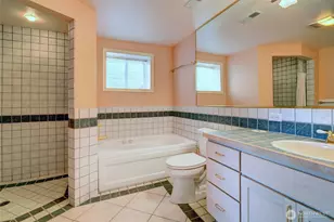 9942 Rainier Ave S, Seattle, WA 98118 - Photo 24