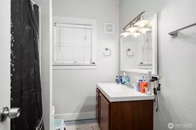 3812 S Thompson Avenue, Tacoma, WA 98418 - Photo 22