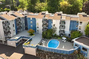 2510 W Bertona, Seattle, WA 98199 - Photo 32