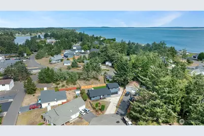 616 Aster Court SE, Ocean Shores, WA 98569 - Photo 32