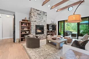 1906 Journeys End Ln, Camano Island, WA 98282 - Photo 8