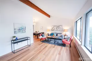 2562 Thorndyke Ave W, Seattle, WA 98199 - Photo 2