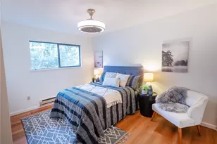 2562 Thorndyke Ave W, Seattle, WA 98199 - Photo 14