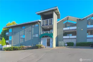 7924 212th St SW, Edmonds, WA 98026 - Photo 2