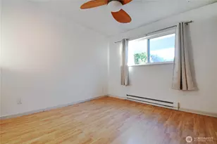7924 212th St SW, Edmonds, WA 98026 - Photo 10