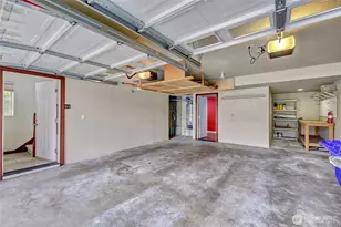 405 46th St SE, Everett, WA 98203 - Photo 32
