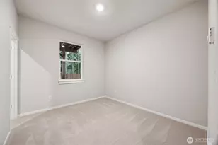 5225 S 328th St, Auburn, WA 98001 - Photo 16