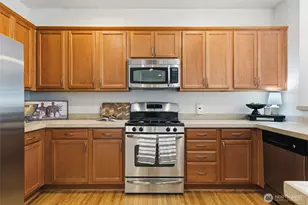 16403 22nd St E, Lake Tapps, WA 98391 - Photo 10