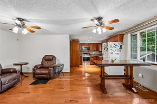 8621 Vistarama Ave, Everett, WA 98208 - Photo 12