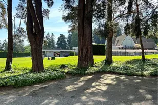 10628 Glen Acres Dr S, Seattle, WA 98168 - Photo 26