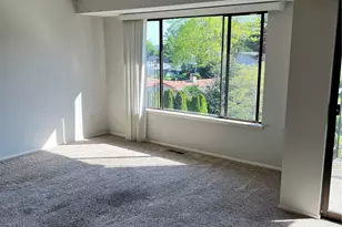 10628 Glen Acres Dr S, Seattle, WA 98168 - Photo 14
