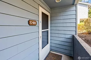 2630 S 226th St, Des Moines, WA 98198 - Photo 1
