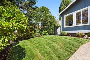 8148 16th Ave SW, Seattle, WA 98106 - Photo 2