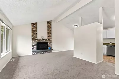 1116 SW 106th Street, Seattle, WA 98146 - Photo 2