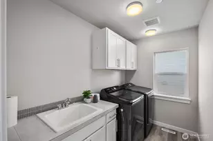 7881 198th Ave Pl E, Bonney Lake, WA 98391 - Photo 30