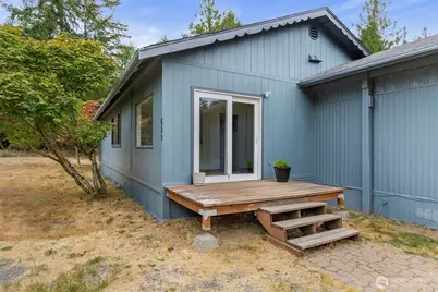 650 W Griffiths Lane, Seabeck, WA 98380 - Photo 2